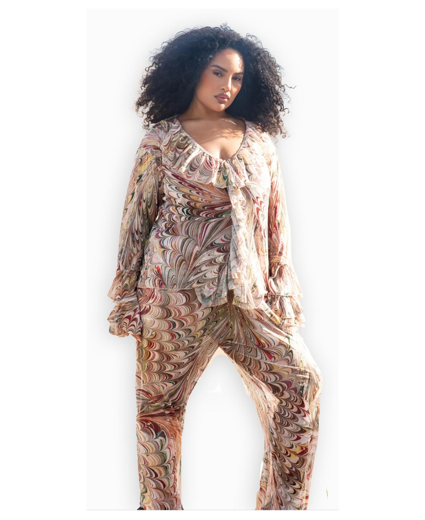 Женский топ FASHION-SZN CURVE Curve V-Neck Ruffle Printed Resort, цвет: Бежевый — фото 1
