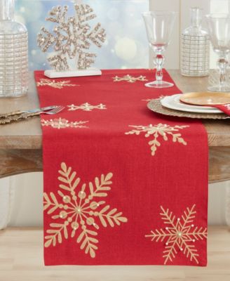 Snowflakes Table Runner, 16" x 70"