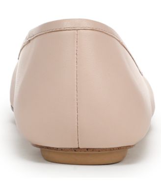 Women's Christina Round Toe Ballerina Flats