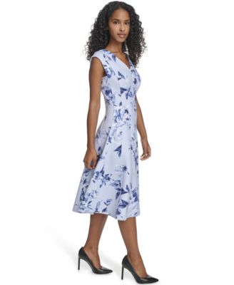 Women's Printed Fit and Flare V-Neck Dress