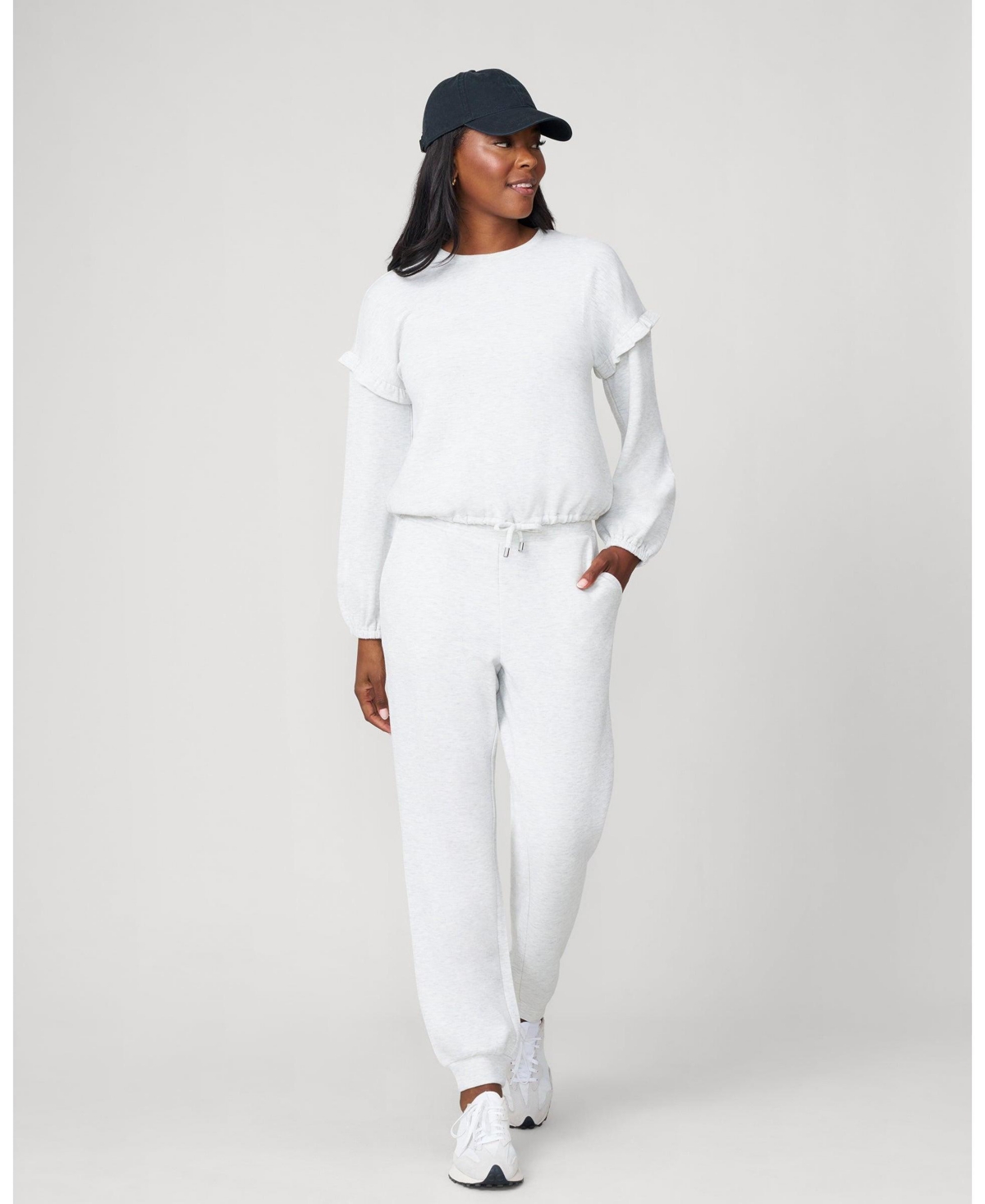 Cable & Gauge Women's Bubble Hem Jogger Set