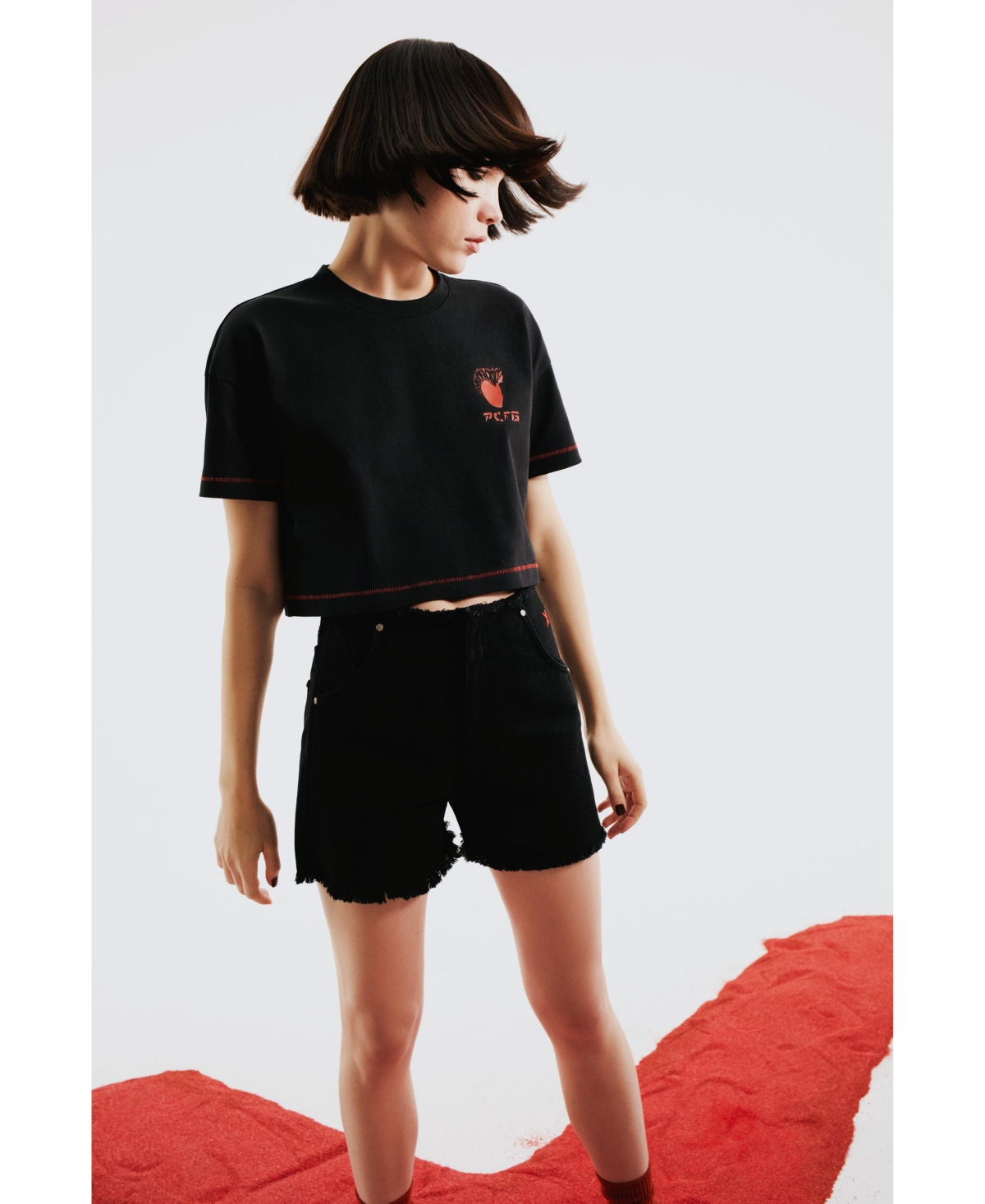 Pcfg Women's Cotton Stitch Detail Cropped T-Shirt