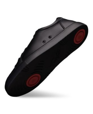 Men's All-black Low-top Sneaker