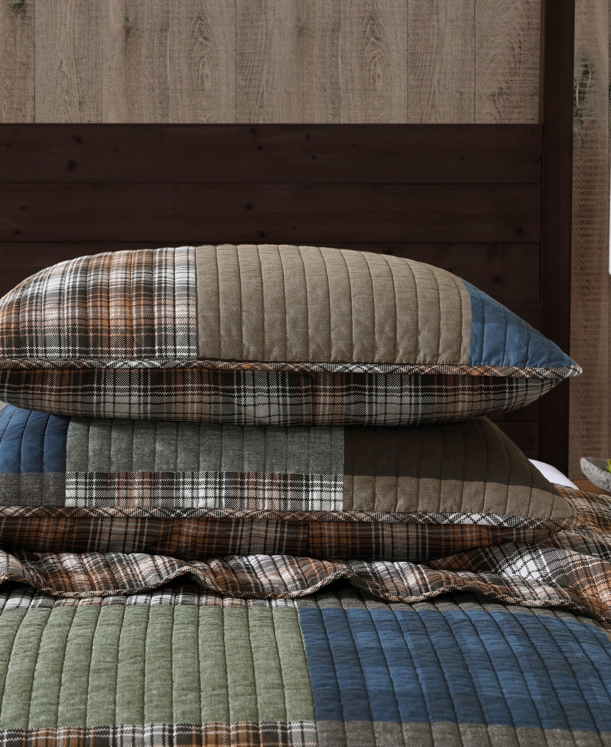 Eddie Bauer Classic Patchwork Cotton Reversible -Pc. Quilt Set