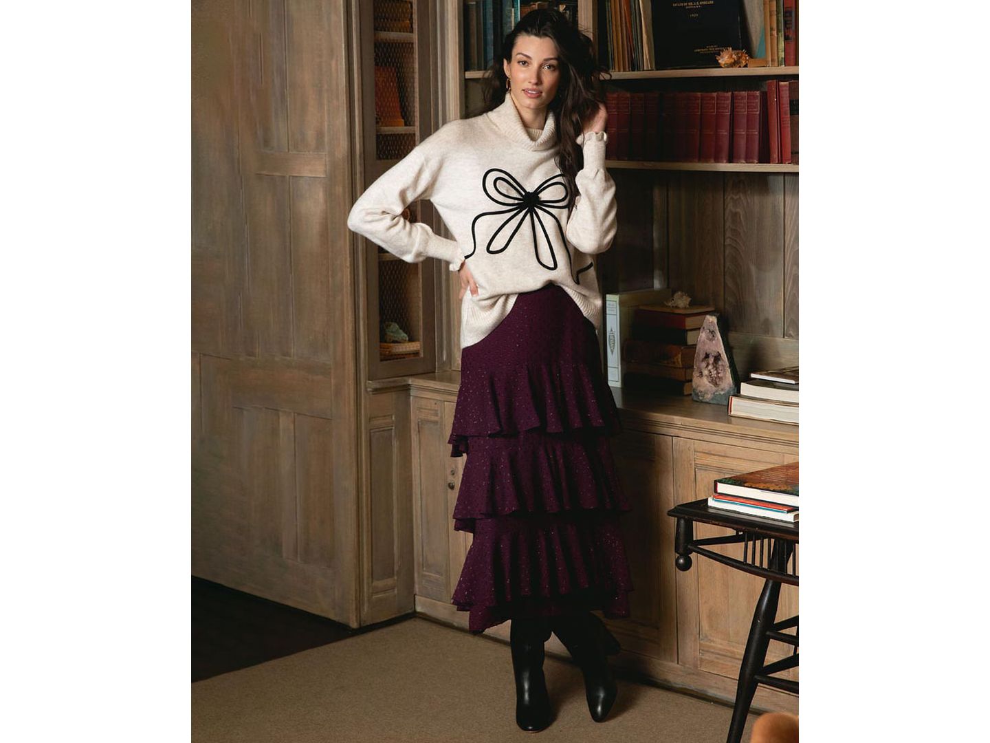 Женский свитер CeCe Embroidered Ribbon Turtleneck, цвет: Яркий вишнёвый — фото 6