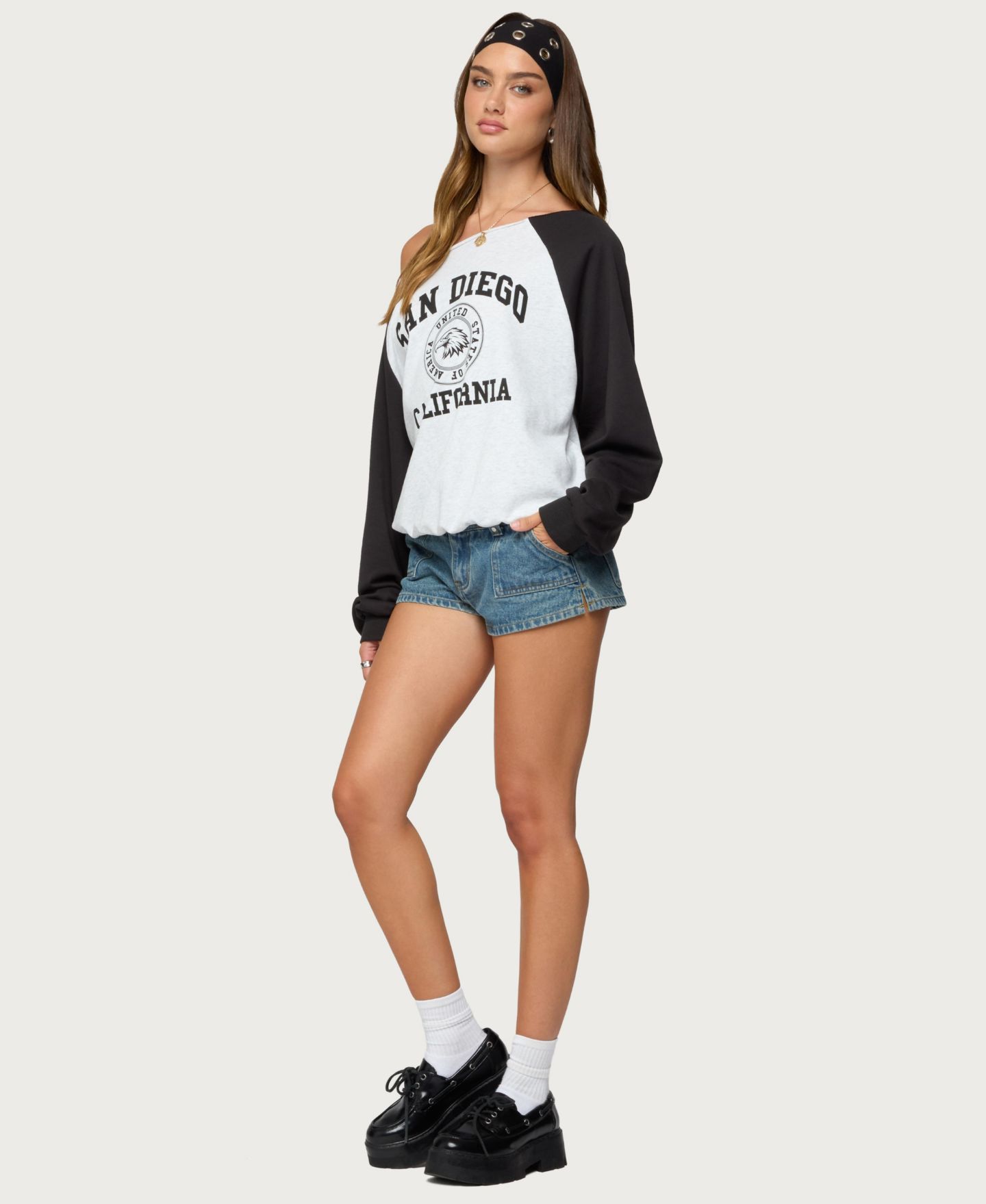 Женский свитшот Edikted San Diego Off Shoulder Raglan, цвет: Серый меланжевый чёрный — фото 2
