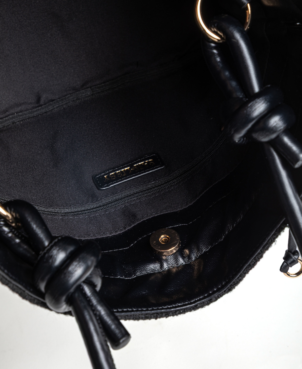 Sam & Libby Brooke Bucket Bag In Black