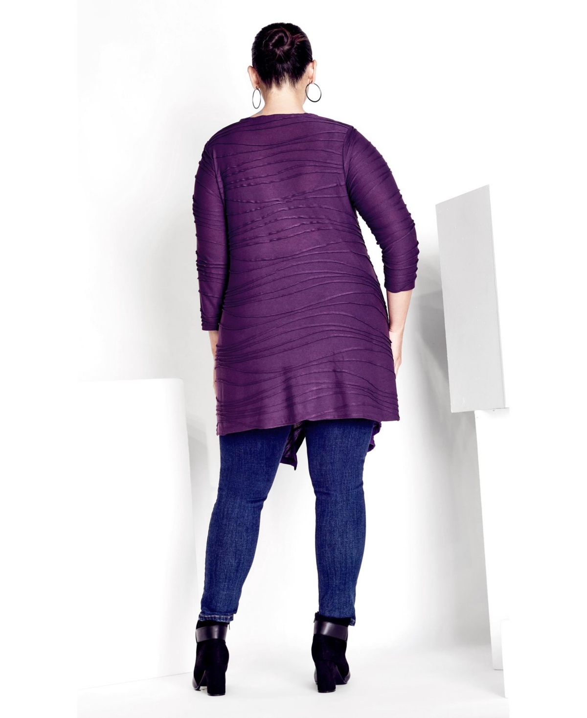 Avenue Women's Finley Textured Top