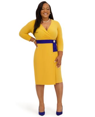 Women's V-Neck Knee Length Wrap Dress, Regular and Plus Size