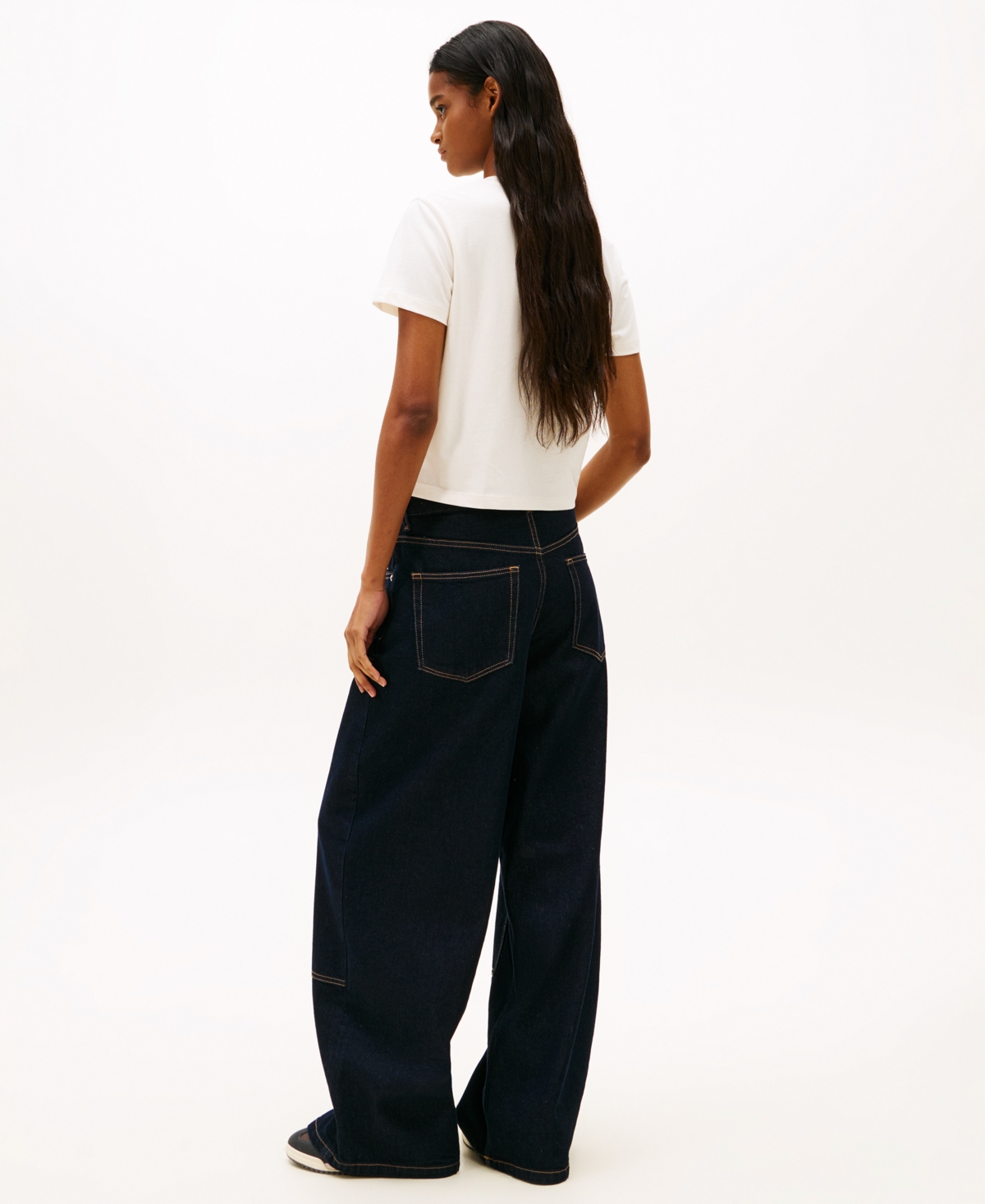 Tommy Jeans Women's Regular Tonal Flag T-Shirt