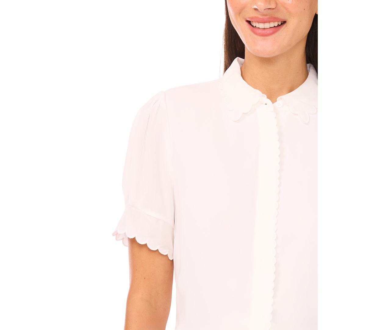 Cece Scallop Short Sleeve Top In White