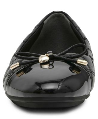 Women's Luci Quilted Cap Toe Ballet Flats