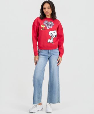 Juniors' Snoopy Valentine's Day Fleece Sweatshirt