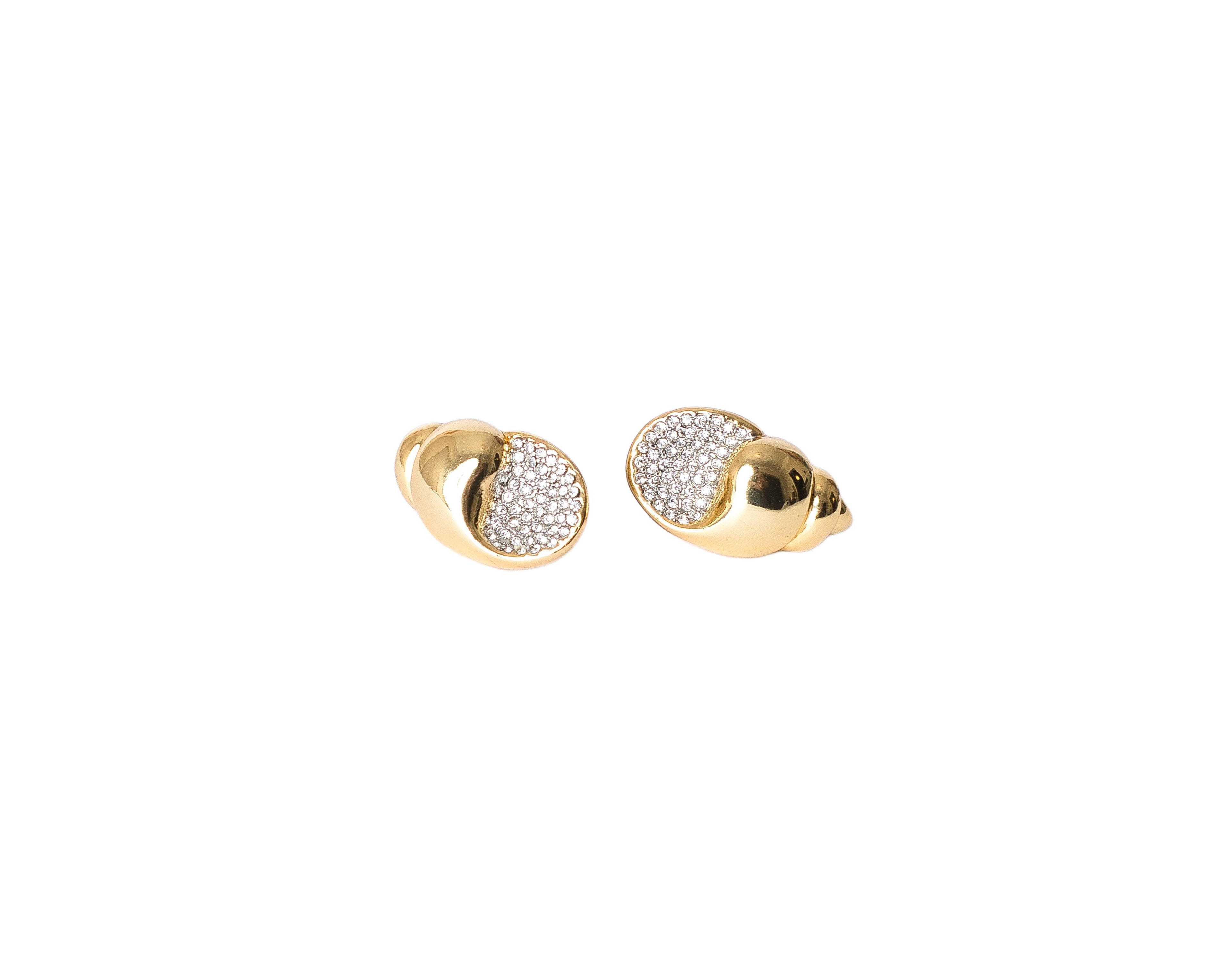 Classicharms Lexi Crystal Seashell Stud Earrings