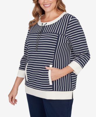 Plus Size Striped Popover Pocket Top