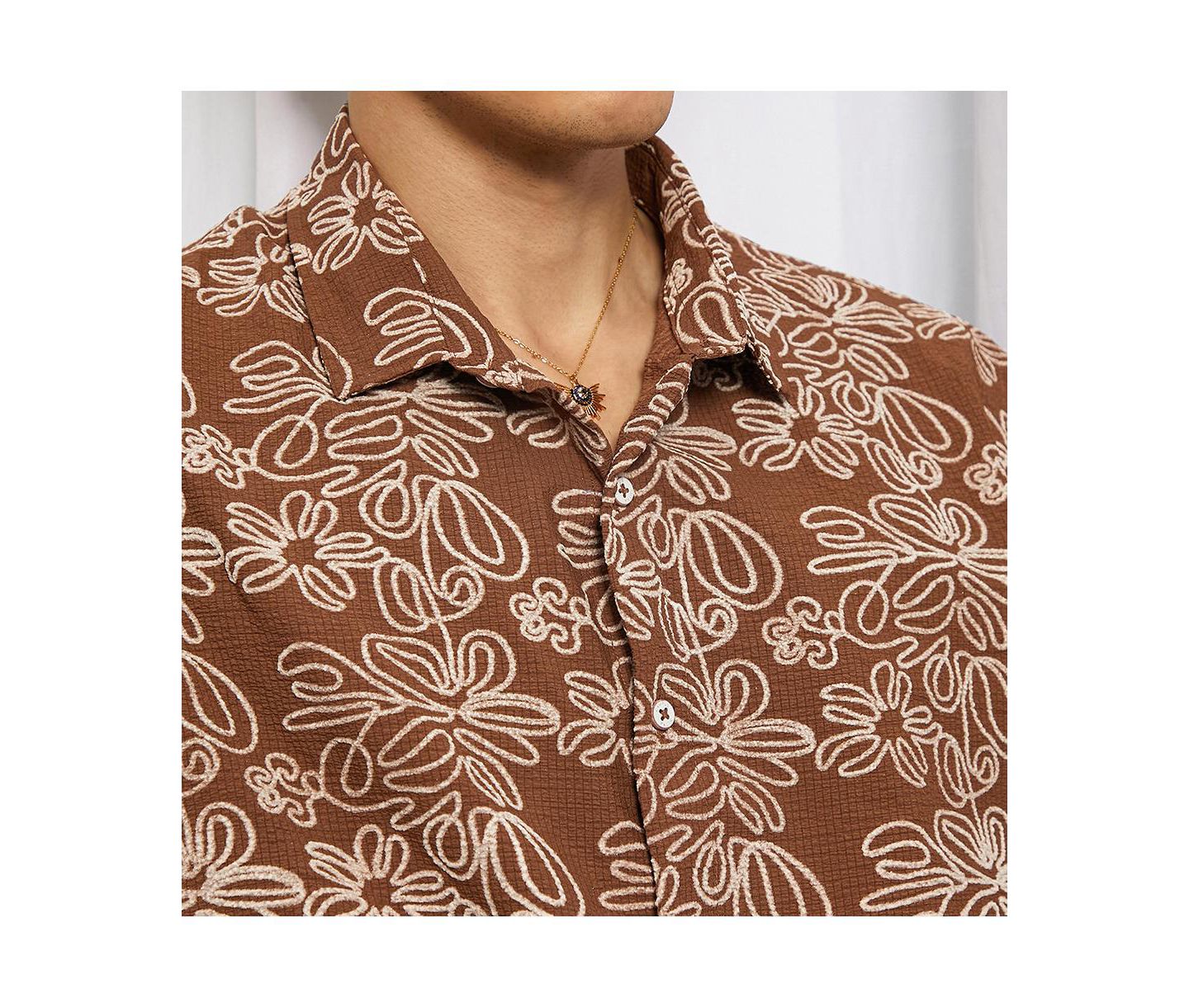 Мужская рубашка Cahoot Campus Sutra Mocha Brown Floral-Lined Oversized, цвет: Коричневый — фото 7