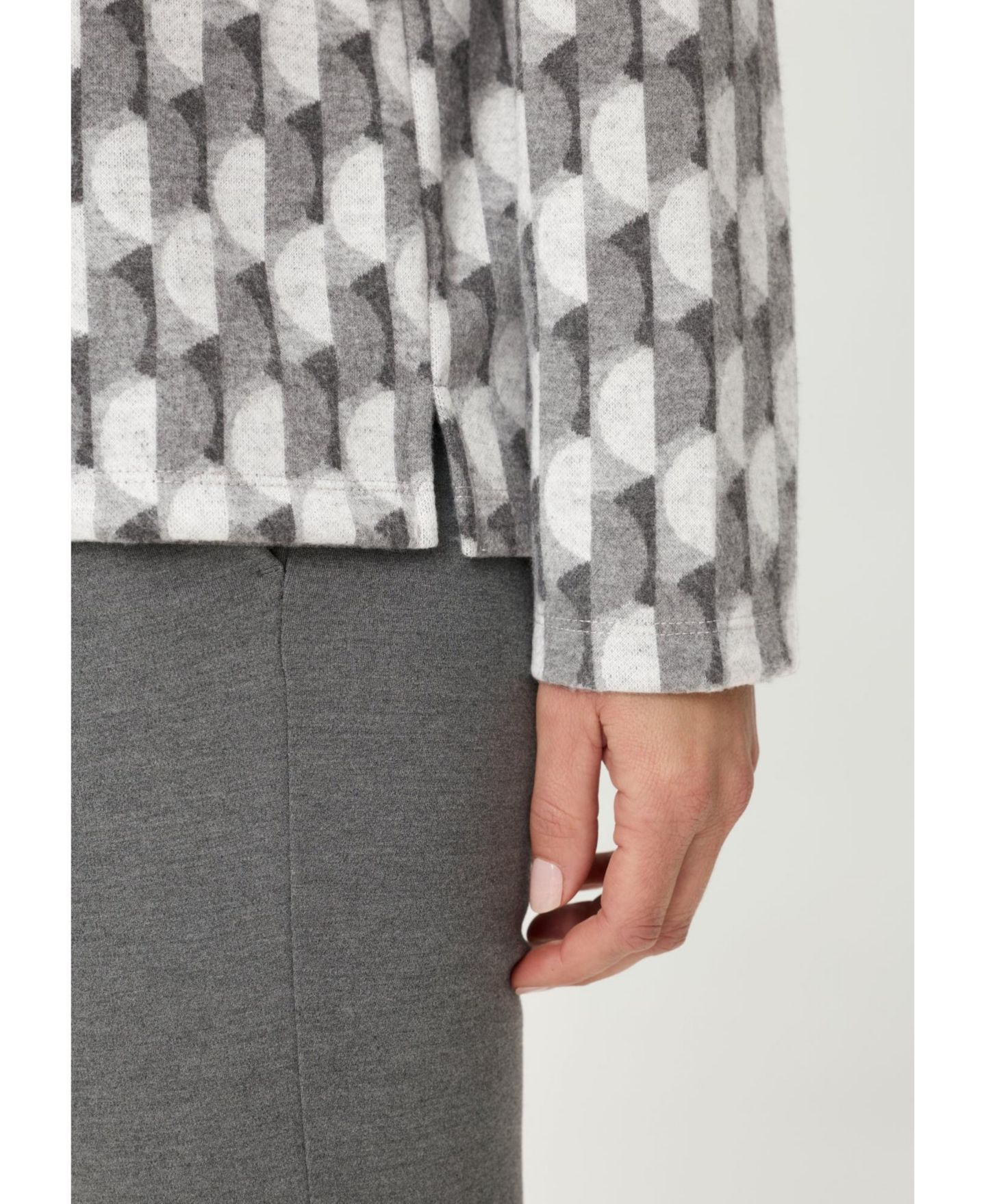 Женский топ Olsen Geo Jersey Top, цвет: Серый каменный меланжевый — фото 4