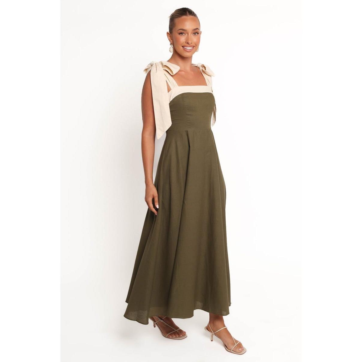 Petal and Pup Women's Olinda Midi Dress.