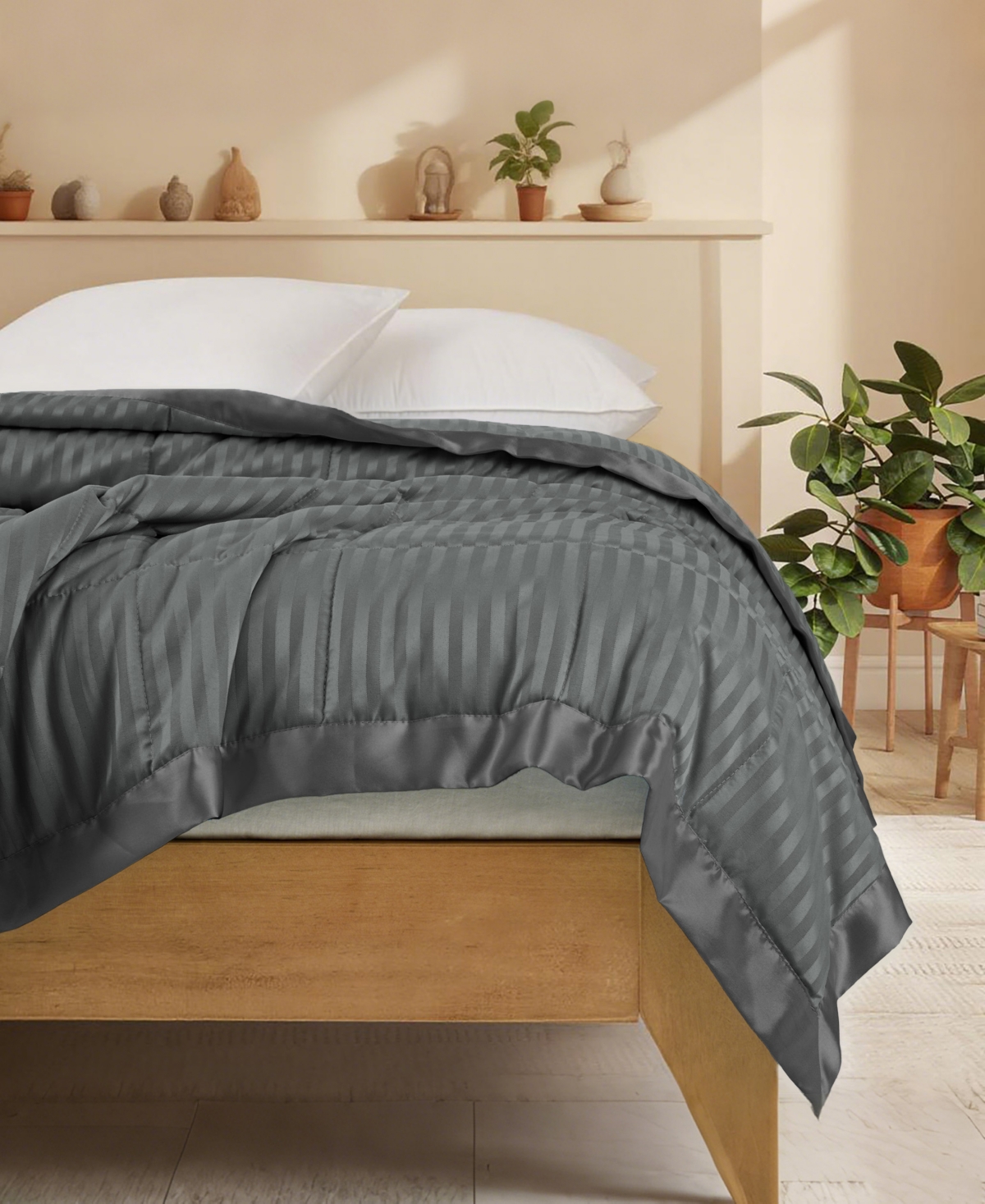 Unikome Oversized Lightweight Down Alternative Blanket