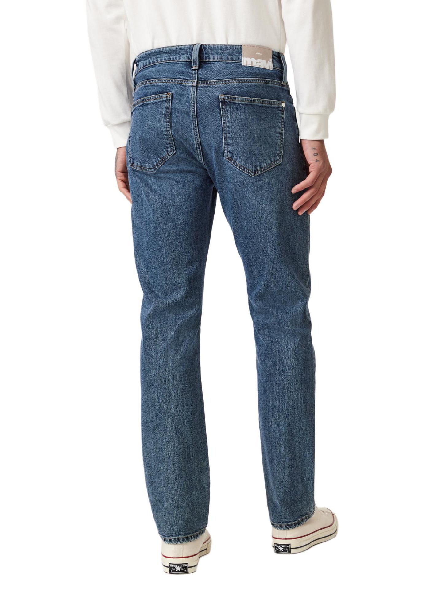 Мужские джинсы Mavi Jeans Mavi Zach Straight Leg In Dark Faded Classic Blue, цвет: Тёмный выцветший синий — фото 2