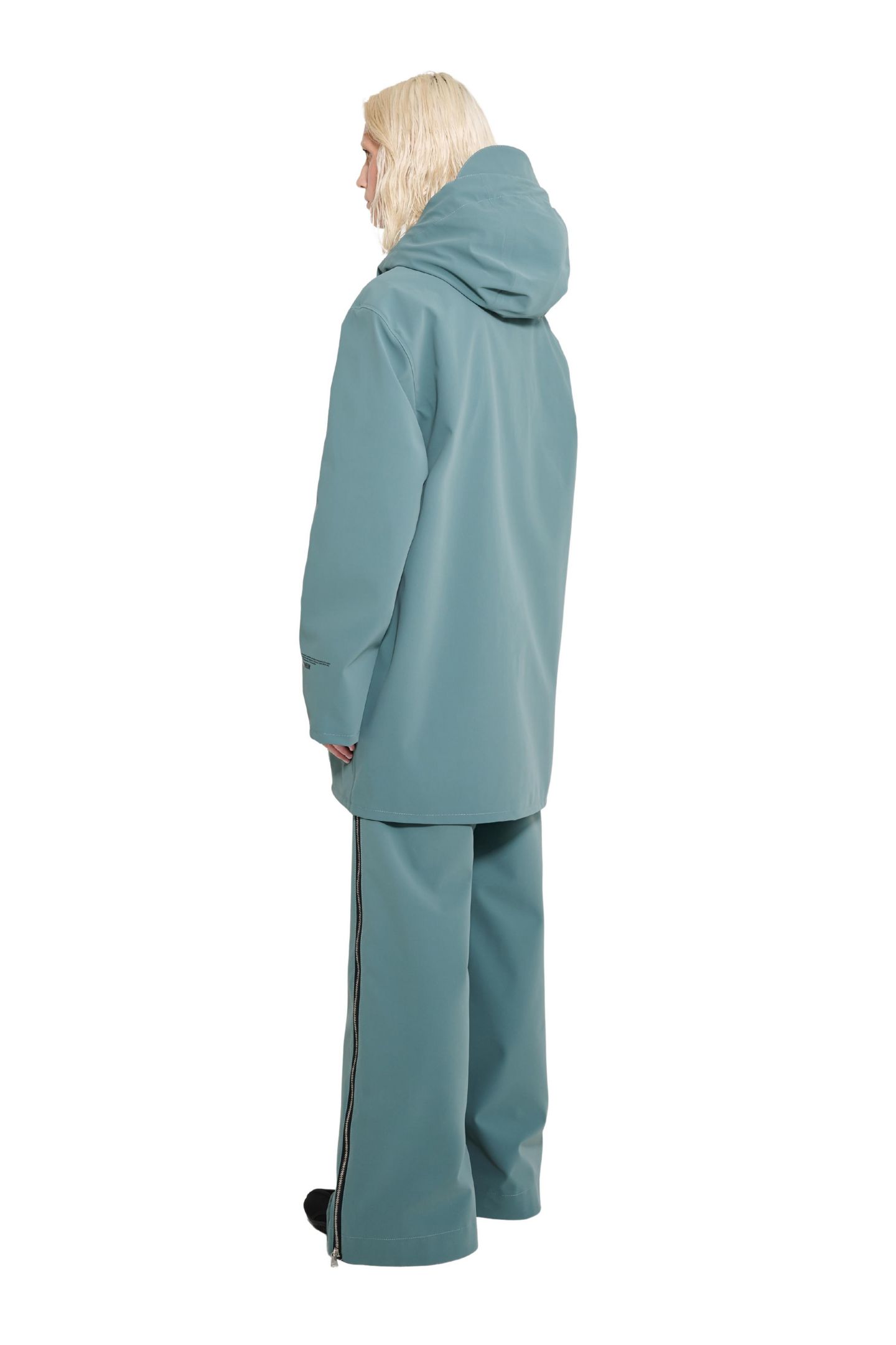Мужские куртки Stutterheim Stockholm Patch Raincoat, цвет: Moon Rock — фото 2