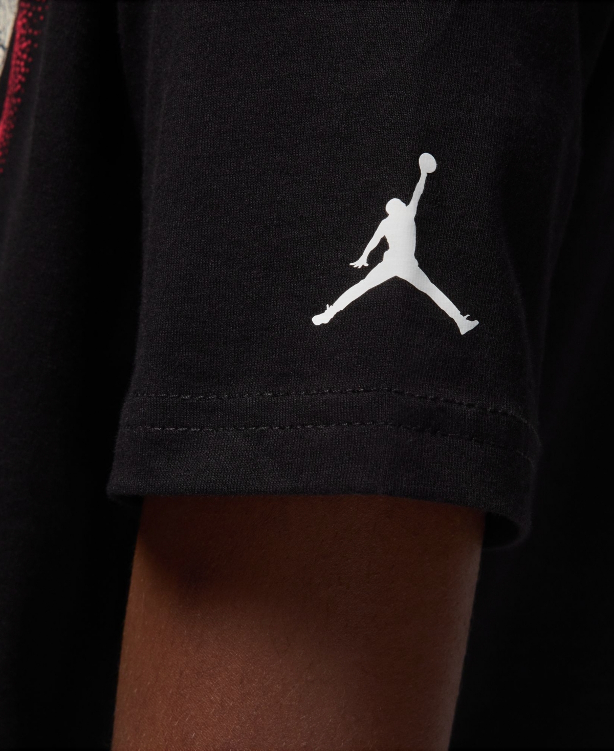 Jordan Boys 8-20 Distressed Chrome T-Shirt