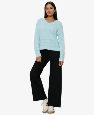 Women's Classic V-Neck Sweater