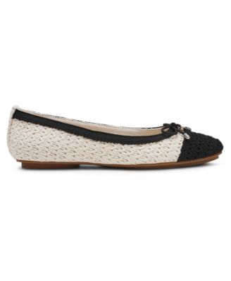 Women's Luci Crochet Cap Toe Ballet Flats