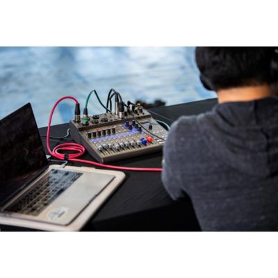 LiveTrak L-8 Portable 8-Channel Digital Mixer and Multitrack Recorder