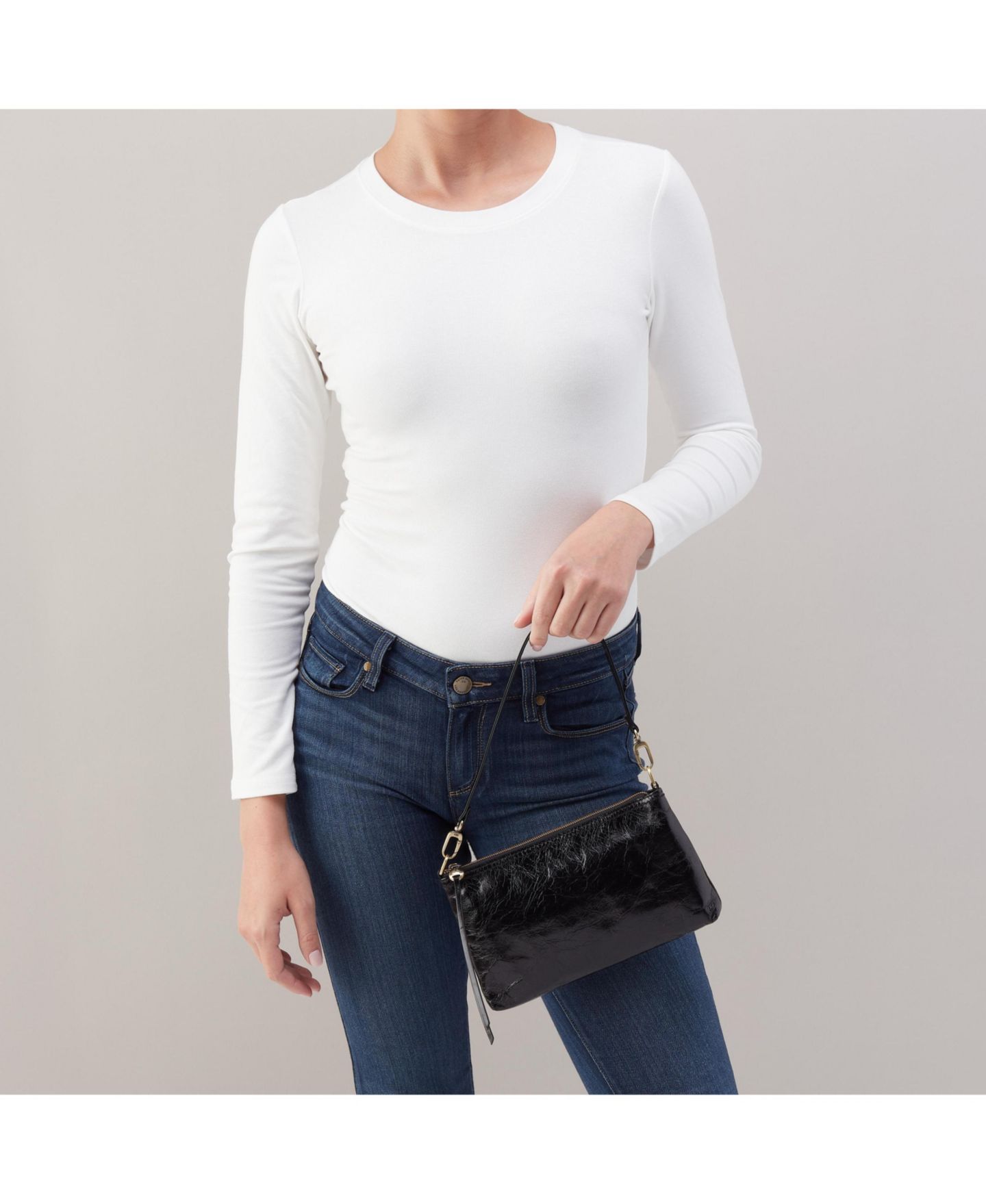Женская сумка HOBO Darcy Crossbody, цвет: Чёрный — фото 4