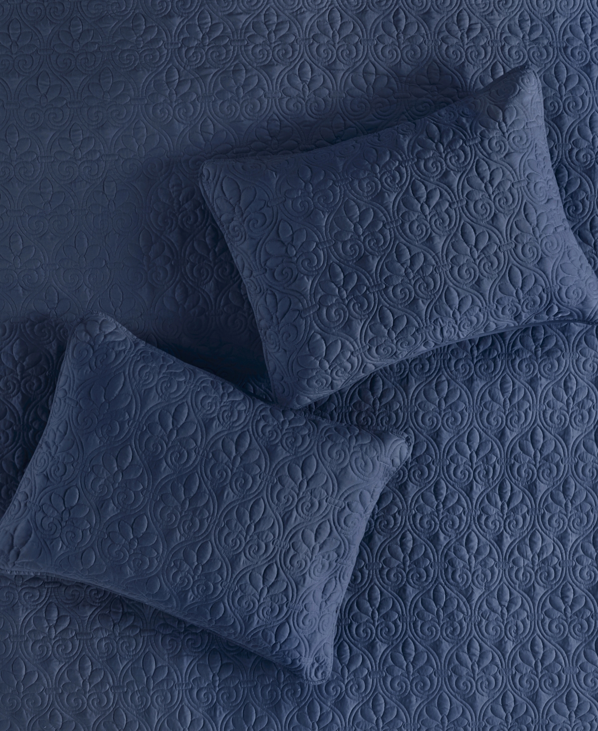 Madison Park Quebec Open Corner Pleated Quilted Bedspread