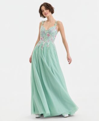 Juniors' Embroidered Appliqu&eacute; Mesh Gown 