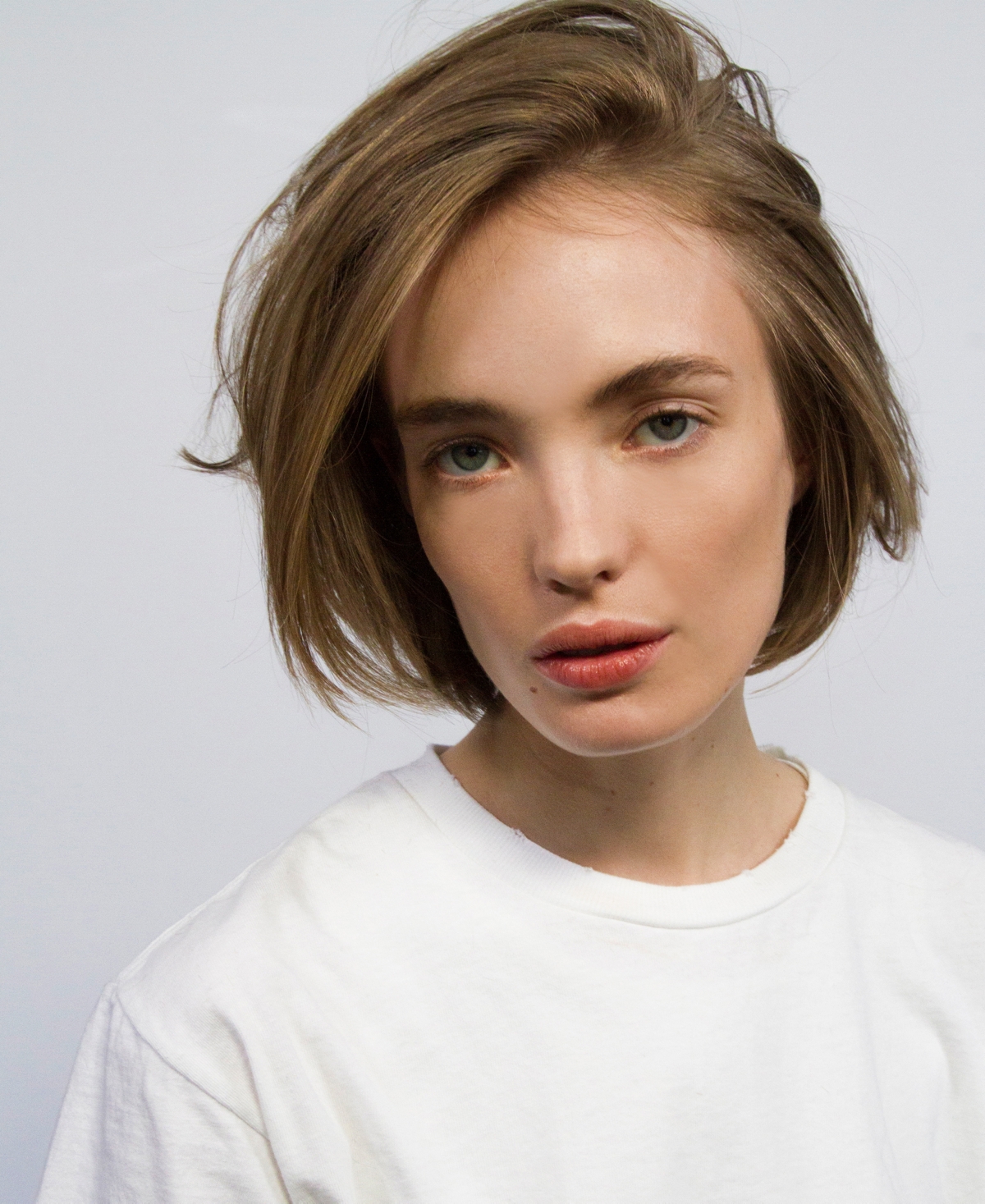 R+Co Trophy Shine Plus Texture Spray, 6 oz.