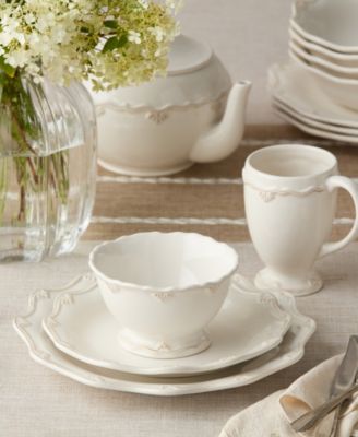 Heritage Scroll 16-Pc. Dinnerware Set, Service For 4