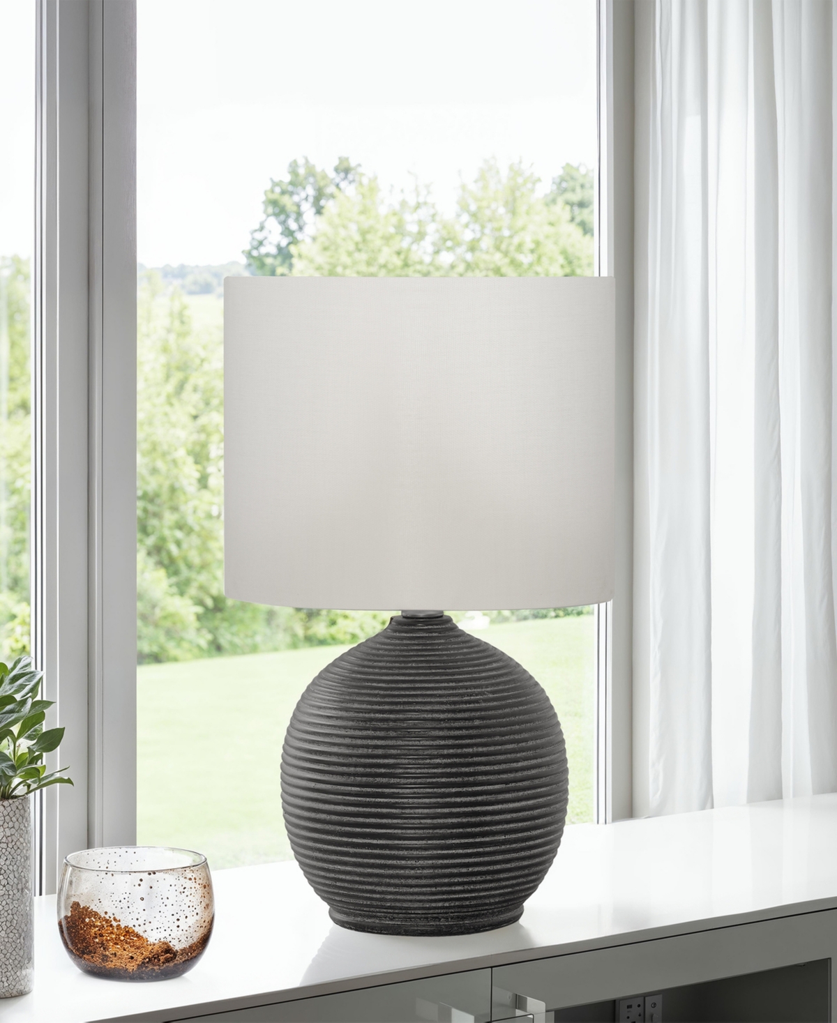 Monarch Specialties Lighting 16" Plastic Table Lamp