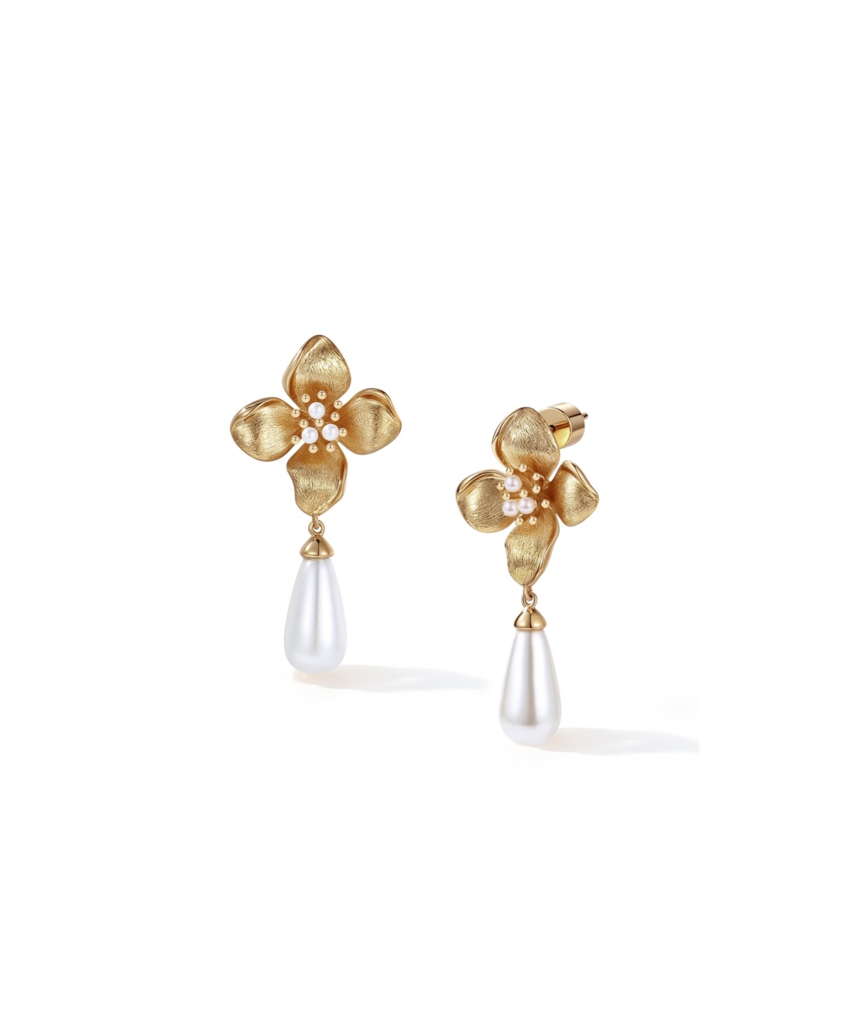 Retro Chic Iris Blossom Pearl Earrings