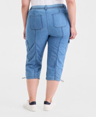 Plus Size Mid-Rise Cotton Chambray Capri Pants
