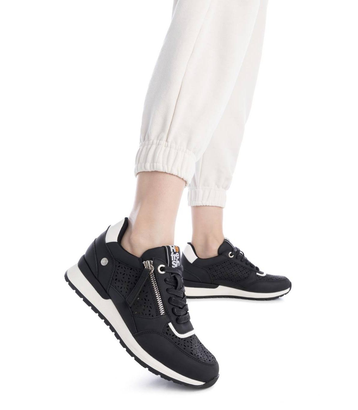 Refresh Collection Women's Casual Sneakers By Xti