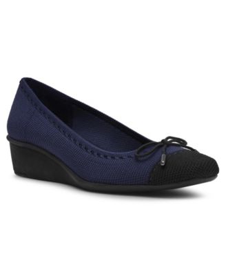 Women's Wesson Cap Toe Wedge Pumps