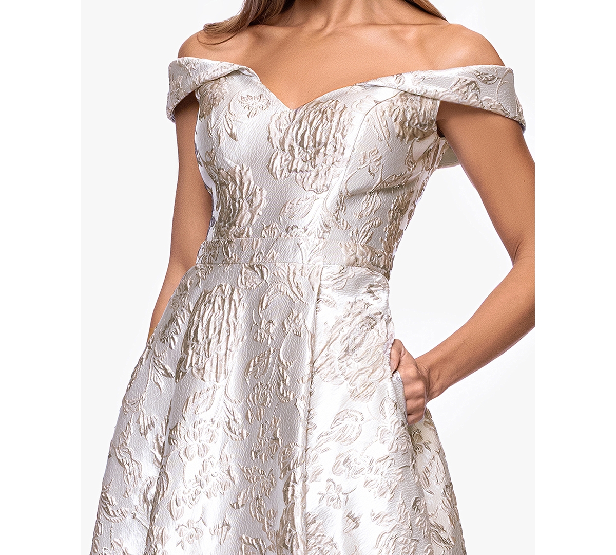 Xscape Petite Brocade Sweetheart Off-The-Shoulder Long Gown