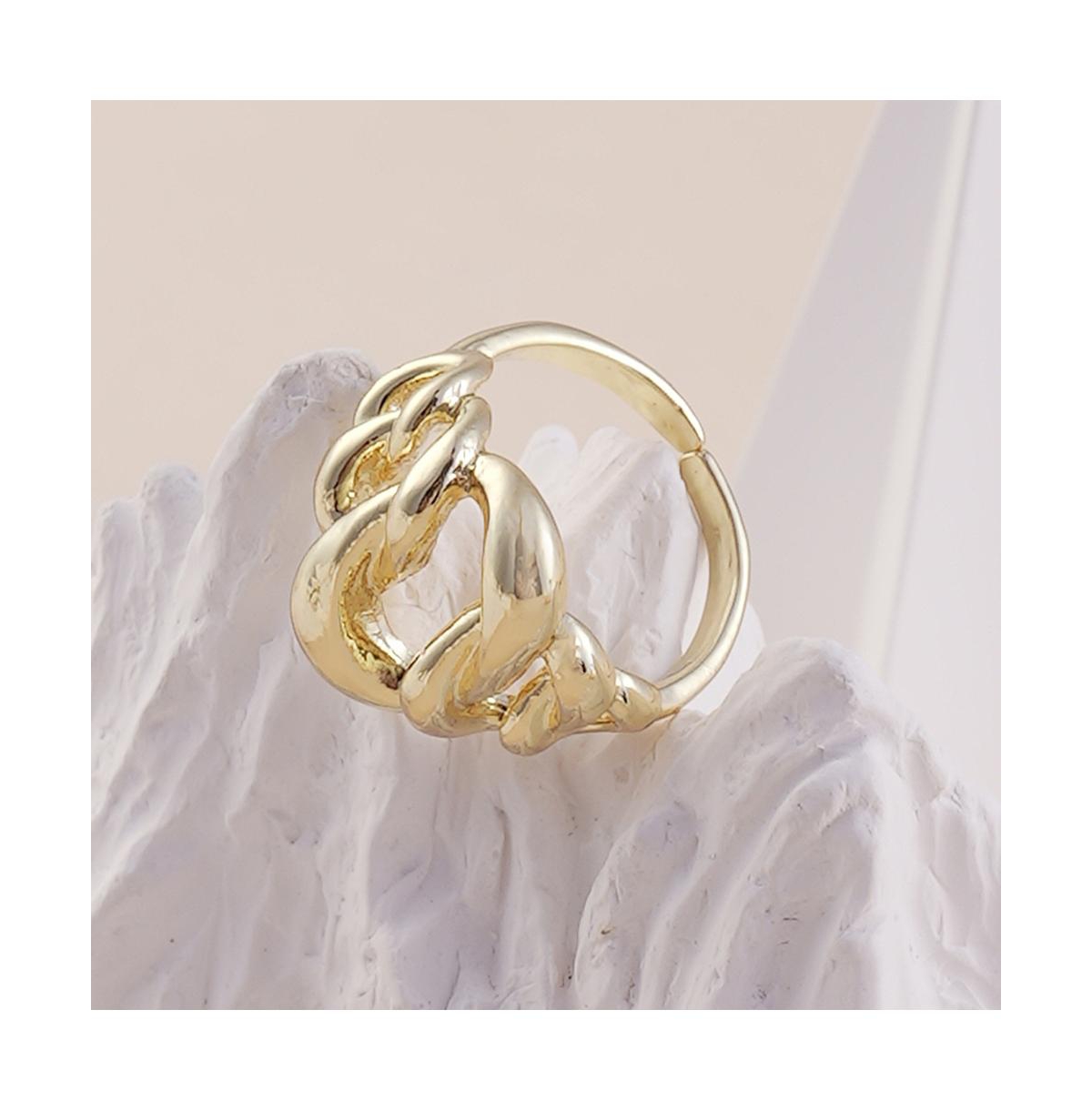 Sohi Women's The Small Link Statement Ring