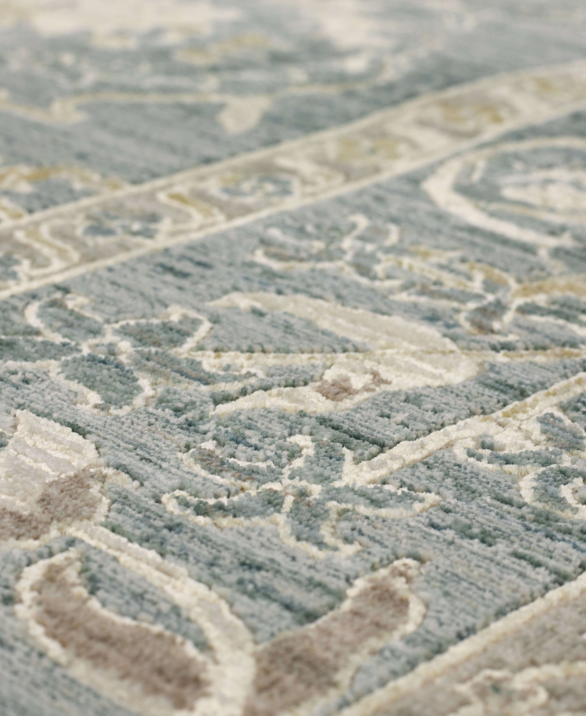 Karastan Surrey Hills Bedfordshire 7'10"x10' Area Rug