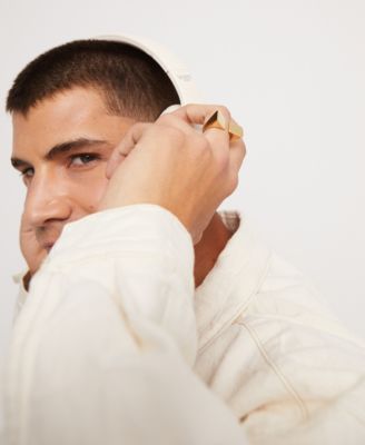 Metal Alloy Ring Plated in Gold 18k with Square Shape at the Ends