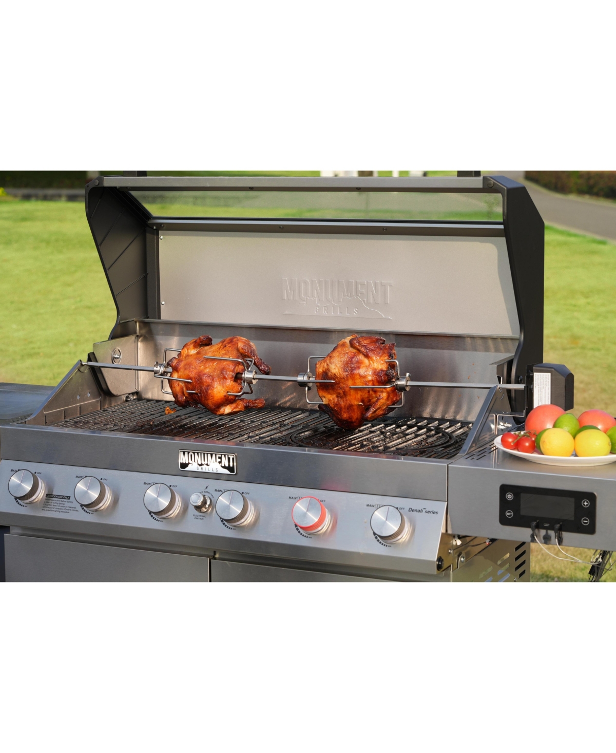 Monument Grills Denali 605Pro Stainless Smart Propane Gas Grill