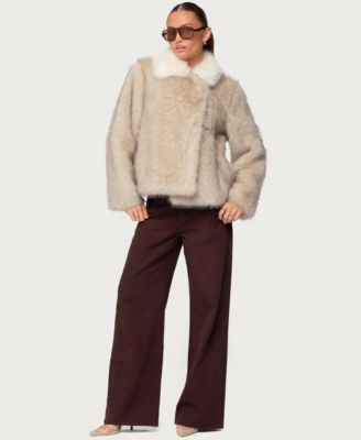 Women's Contrast Collar Faux Fur Jacket