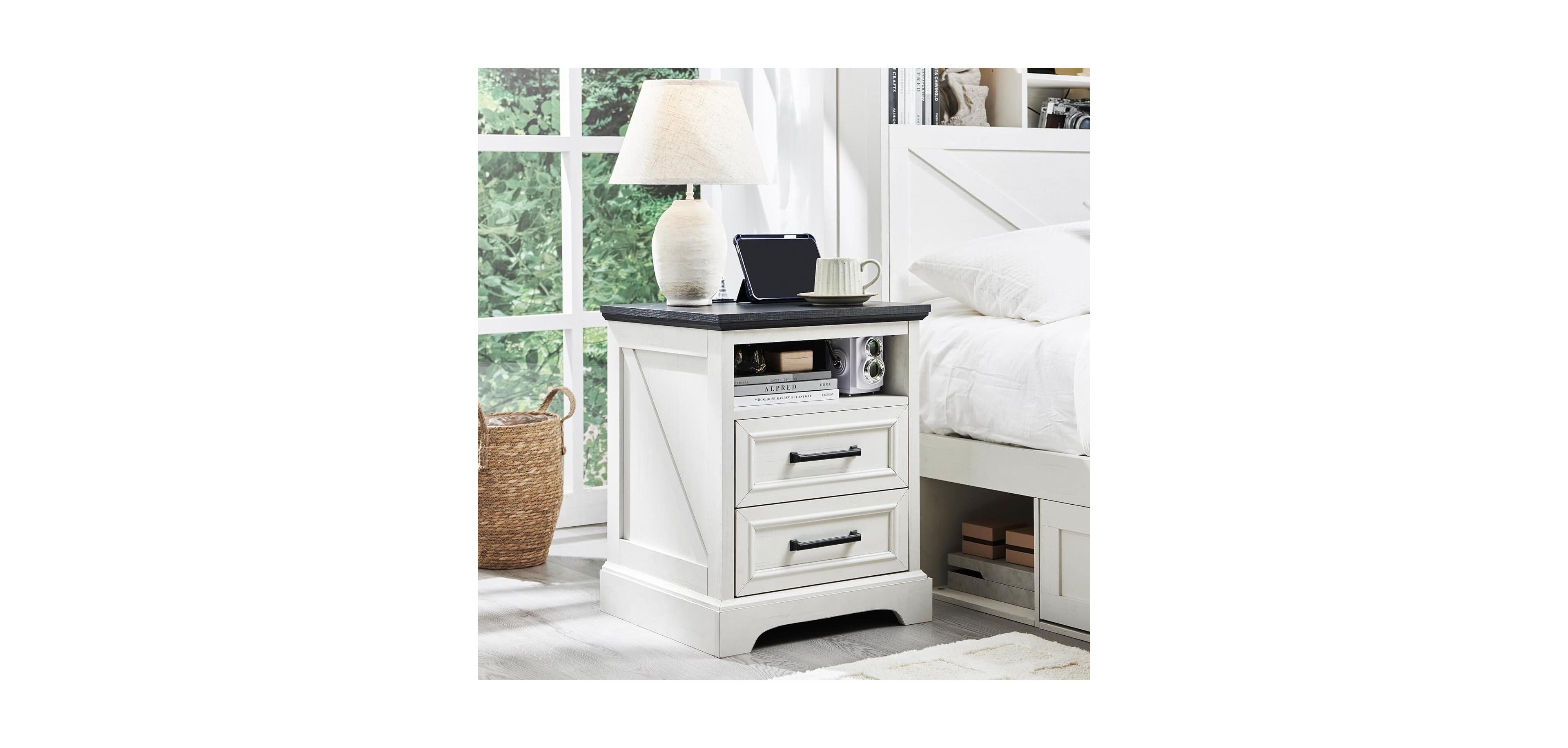 gaomon 18" Farmhouse Nightstand with Charging Station,End Table with 2 Drawers Storage,Side Table,Bedside Cabinet, White 1pcs