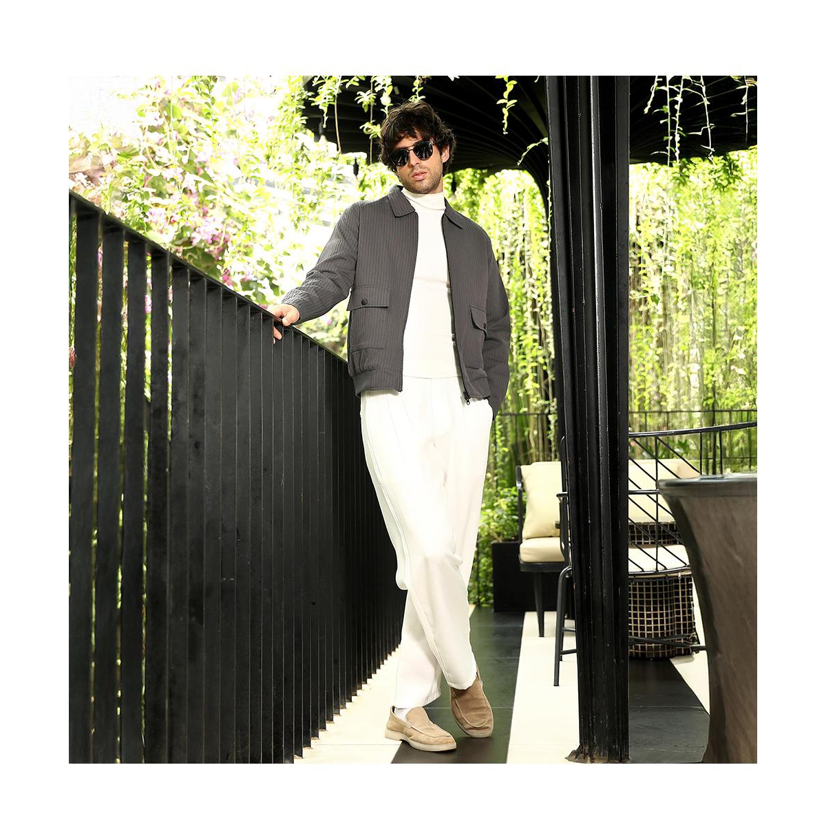 Campus Sutra Men's Moon Grey Zip-Front Lined-Tactile Jacket