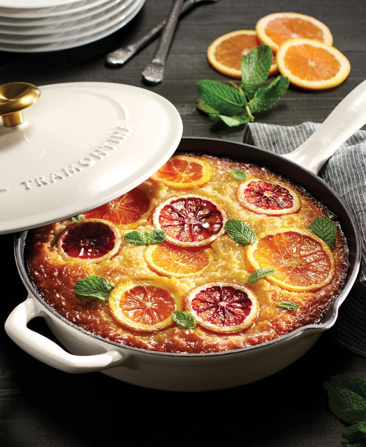 Tramontina Cast Iron 10" Skillet with Lid