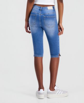 Juniors' Seam Front High-Rise Capri Jeans 