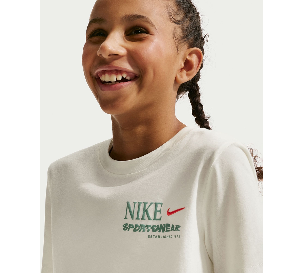 Nike Girls' 7-16 Spring-Themed Print Short-Sleeve T-Shirt